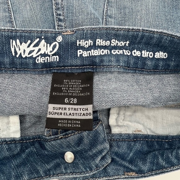 Mossimo Denim High Rise Lace Cut Off Jean Shorts Size 6 (28) Women’s - Picture 2 of 4